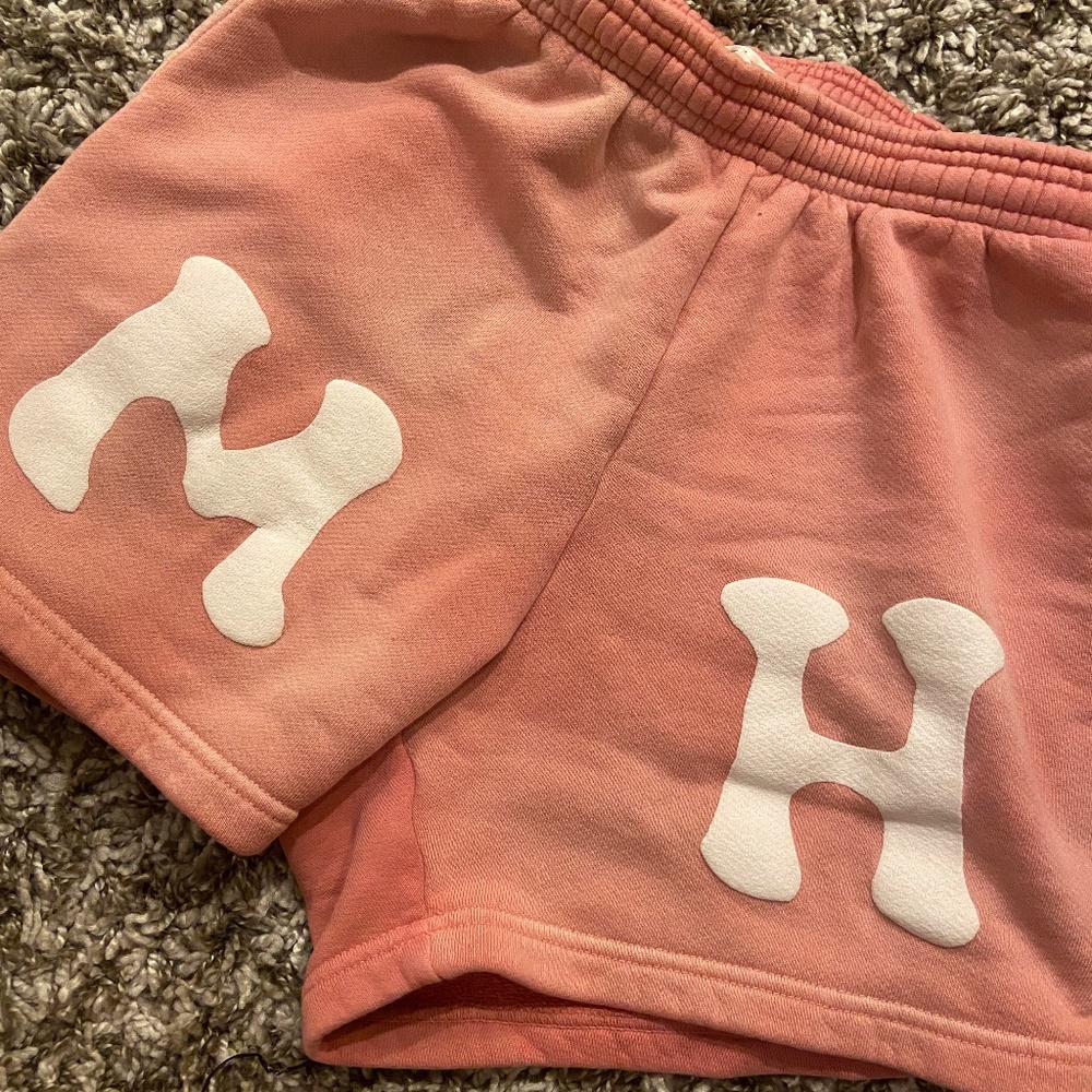 MADHAPPY SHORT